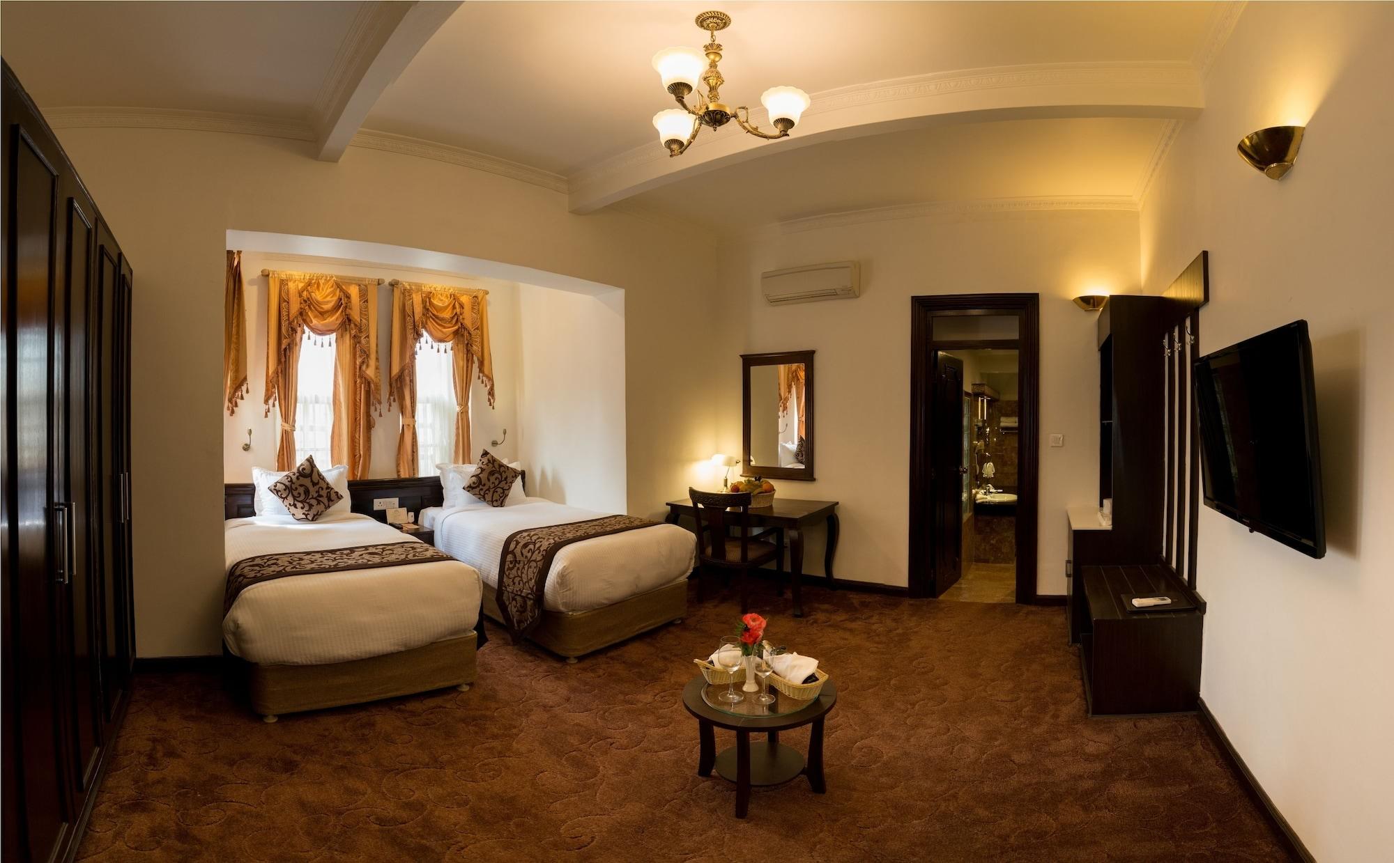 קטמנדו Maya Manor Boutique Hotel By Kgh Group מראה חיצוני תמונה